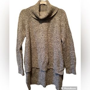 Express Sweater- Sz L